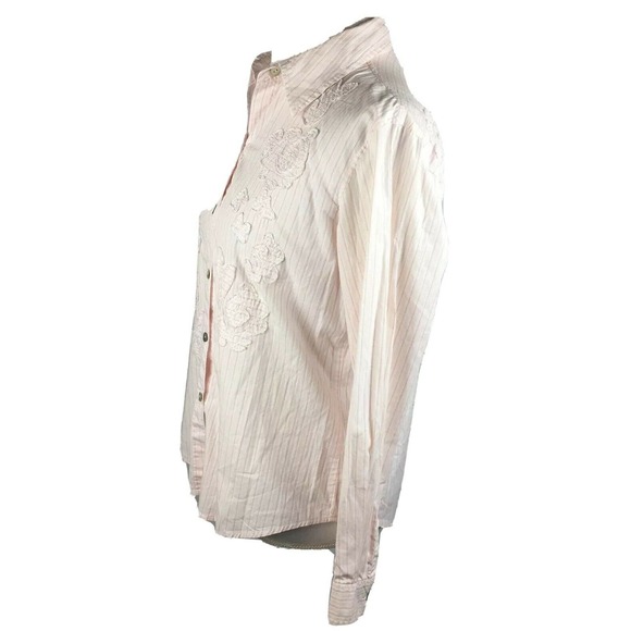 Chicos Women's Pink Embroidered Button Up Shirt Size Medium - Picture 4 of 8